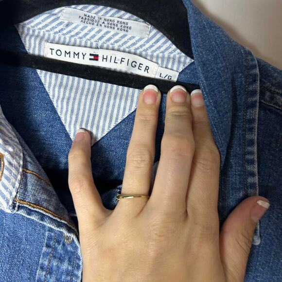 Vintage Tommy Hilfiger denim button up 21" chest - Picture 5 of 7